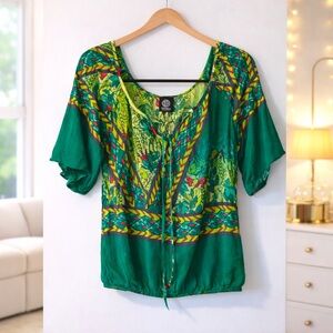 ✨Bobeau Earthy Boho Print Peasant Top Size M